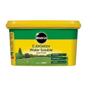 Miracle Gro Ev Water Soluble lawn food 400m2