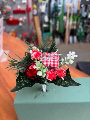 Farg Gift/Holly Christmas Decoration x1