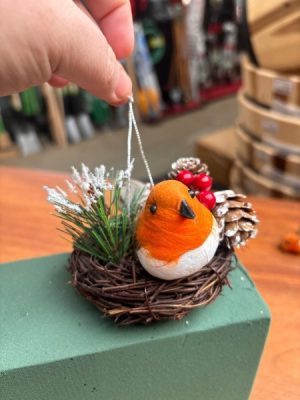 Robin Nest Hanging Christmas Decoration x1